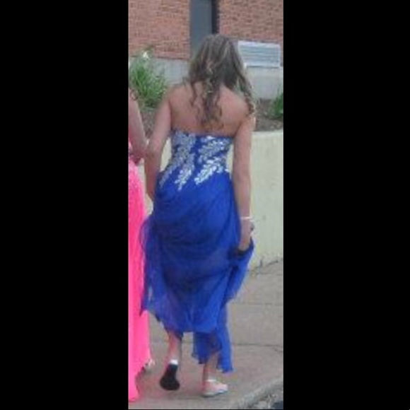 Royal Blue PROM dress with silver accents. - Picture 8 of 8